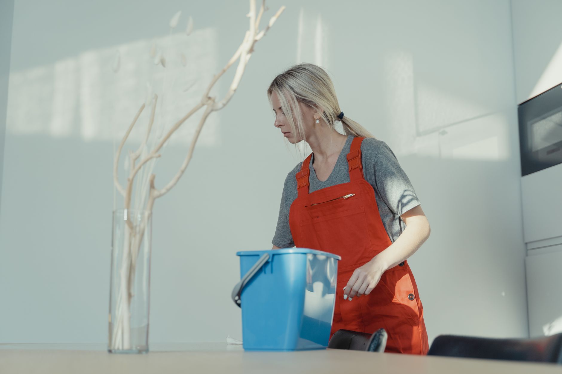 Choosing the Right Deep Cleaning Service in Kyiv: A Comprehensive Guide