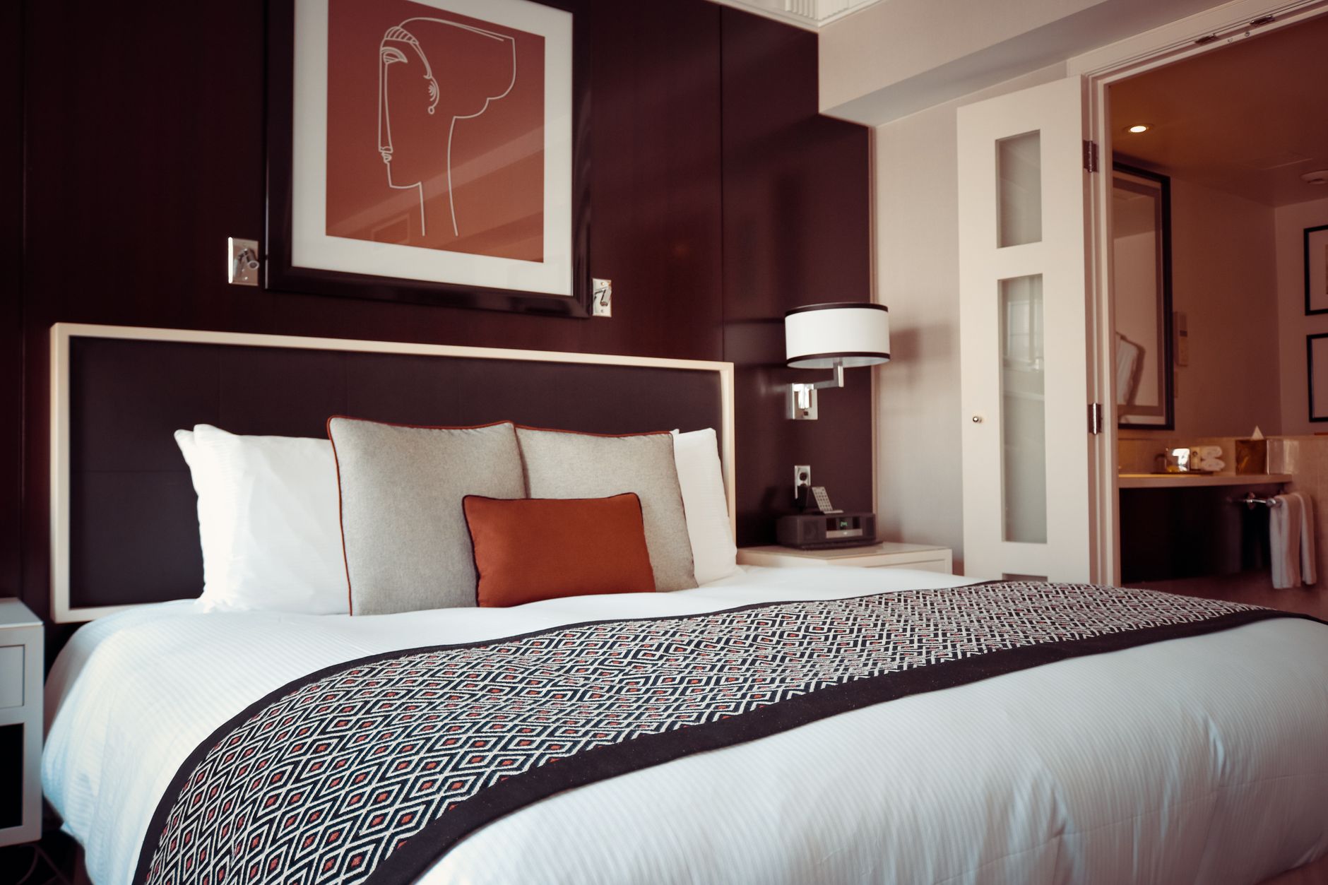 Your Ultimate Deep Cleaning Checklist Before Booking in Kyiv